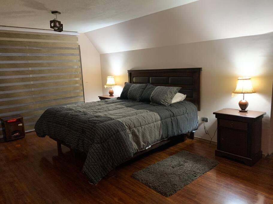 Casa de férias Amplia Casa Familiar Con Piscina Privada